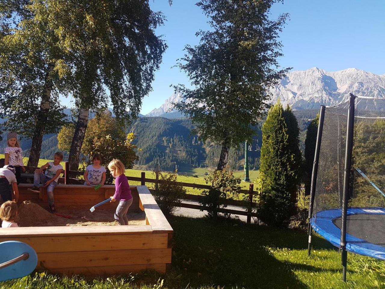 Hotel Pariente Schladming Exterior photo